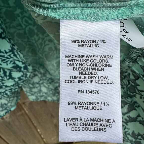 Vineyard Vines Woven Top Tonal Floral Tiered in Sea Clay Floral Small NWT Blouse - Picture 5 of 8